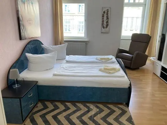 Standard Tek Büyük veya İki Ayrı Yataklı Oda, Ortak Banyo, Bahçe Manzaralı