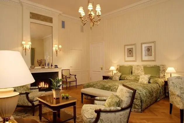 Grand Oda, 1 En Büyük (King) Boy Yatak, Bahçe Manzaralı