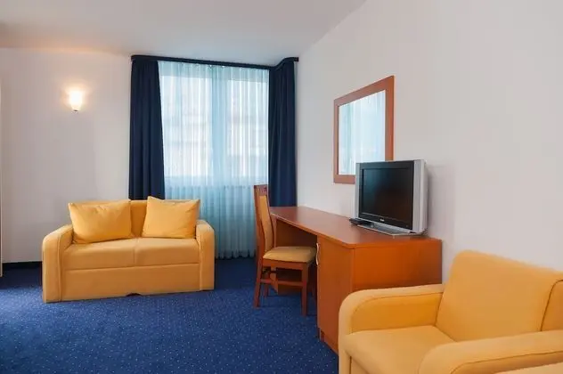 Apart Daire, 1 Büyük (Queen) Boy Yatak, Balkon