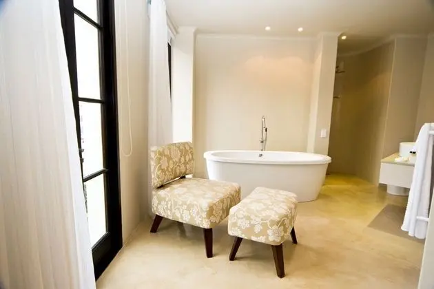 Deluxe Süit (B+B)