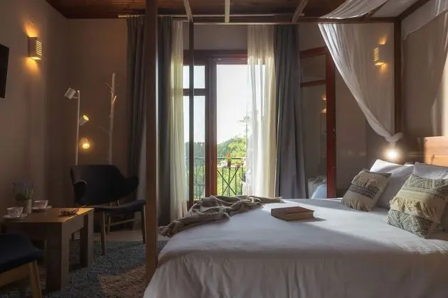 Deluxe Tek Büyük Yataklı Oda, Balkon