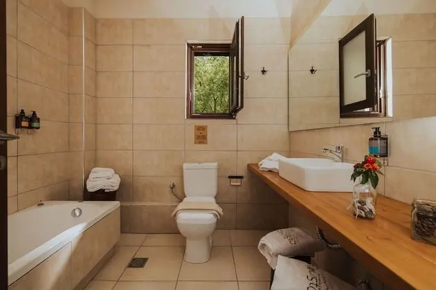 Deluxe Üç Kişilik Oda