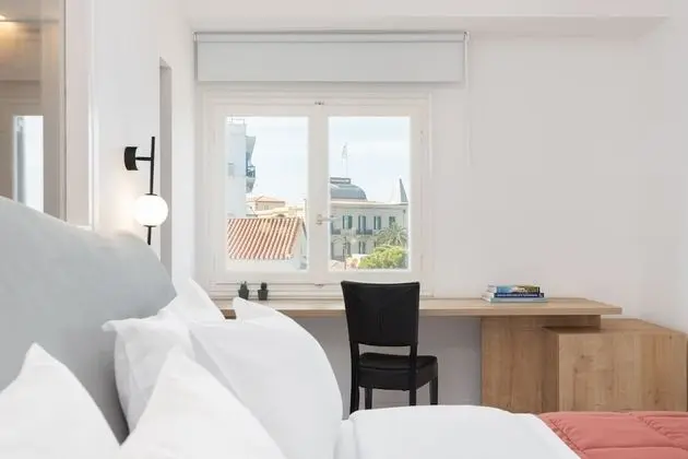 Deluxe Tek Büyük Yataklı Oda, Deniz Manzaralı