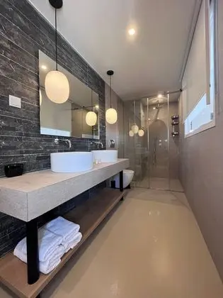 Deluxe Tek Büyük Yataklı Oda, Deniz Manzaralı