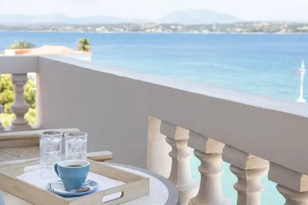 Deluxe Tek Büyük Yataklı Oda, Deniz Manzaralı