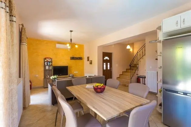Luxury Villa (Villa Roumeli)