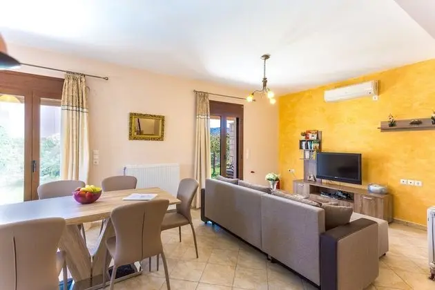 Luxury Villa (Villa Roumeli)