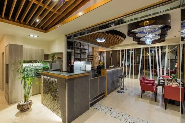 Deluxe Dört Kişilik Oda, 2 Çift Kişilik Yatak, Engellilere Uygun, Balkon