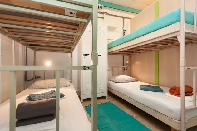 Comfort Ortak Ranzalı Oda (8 beds)