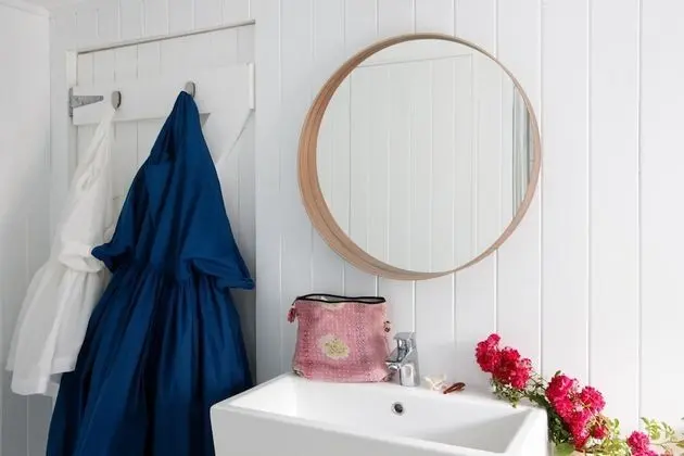 Luxury Kır Evi, Banyolu/Duşlu, Liman Manzaralı (Quay Cottage )