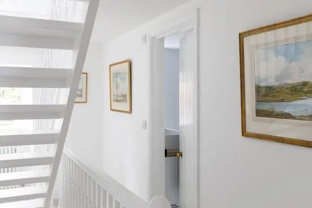 Luxury Kır Evi, Banyolu/Duşlu, Liman Manzaralı (Quay Cottage )