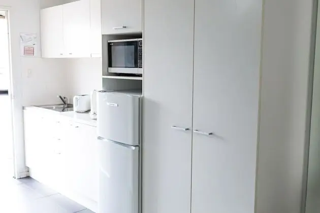 Standard Oda, 1 Büyük (Queen) Boy Yatak, Sigara İçilmez, Mikrodalga