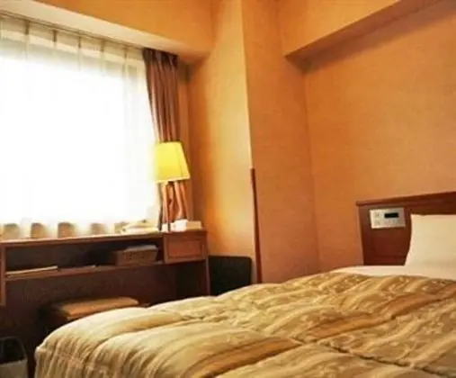Tek Kişilik Oda, Sigara İçilmez