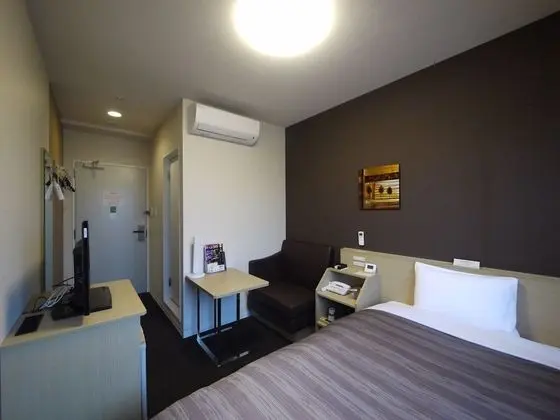 Tek Kişilik Oda, Sigara İçilebilir (West Building, 120cm bed)