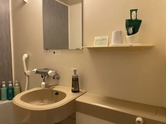 Tek Büyük Yataklı Oda, Sigara İçilebilir