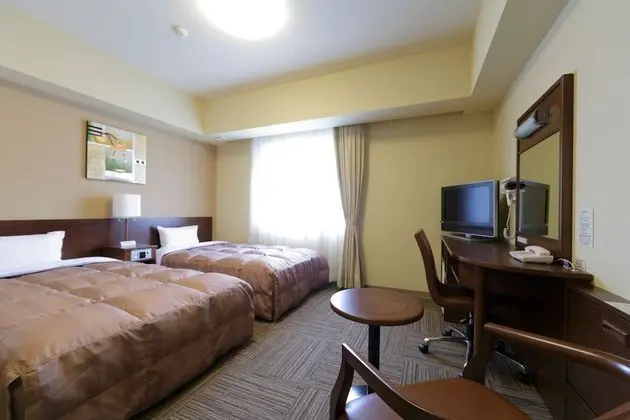 İki Ayrı Yataklı Oda, Sigara İçilmez