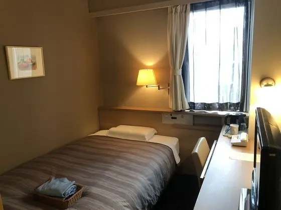 Tek Kişilik Oda, Sigara İçilebilir