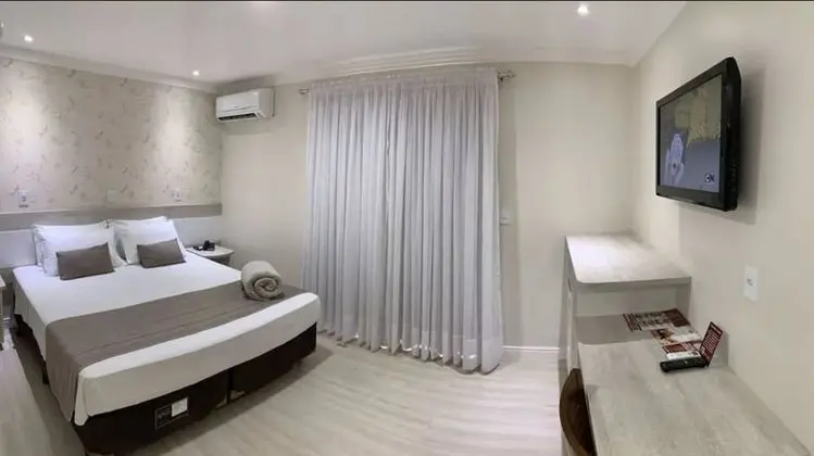 Tek Büyük veya İki Ayrı Yataklı Oda