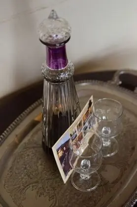 Luxury Tek Büyük Yataklı Oda (Hillside)