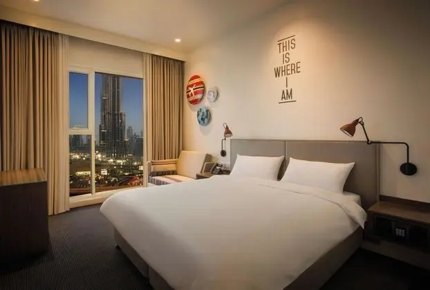 Rover Room Burj View - Free Shuttle Bus To The Beach & Dubai Mall