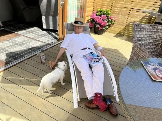 Kulübe, 1 En Büyük (King) Boy Yatak