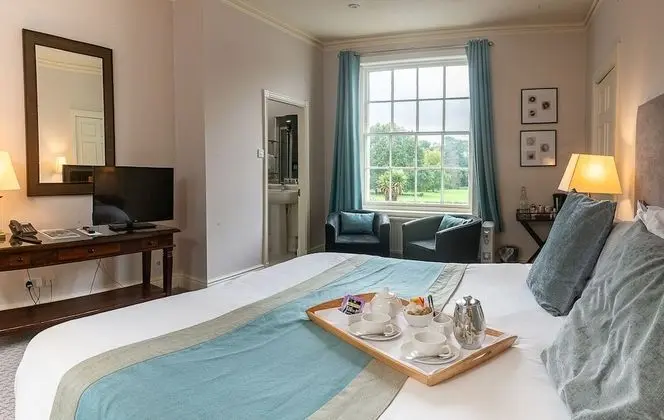 Double or Twin, Garden View