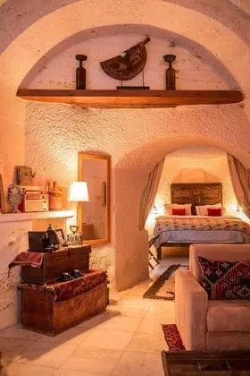 Cave Suite