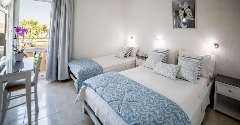 Standard Üç Kişilik Oda