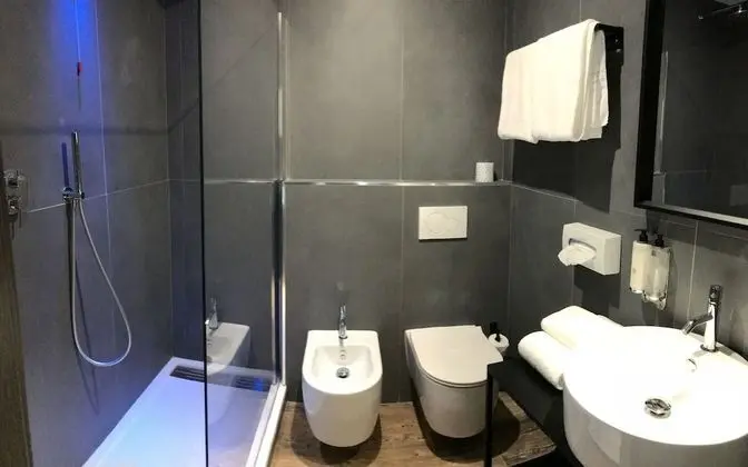 Tek Büyük veya İki Ayrı Yataklı Oda