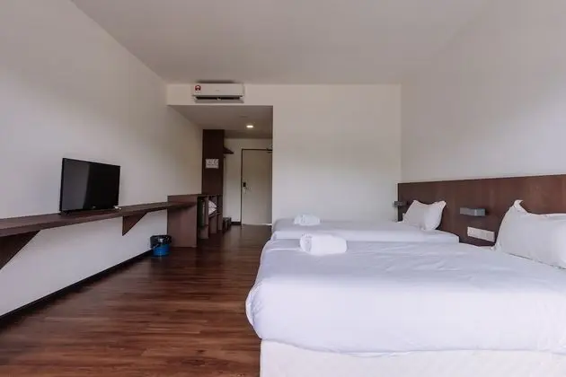 Deluxe İki Ayrı Yataklı Oda, 1 Tek Kişilik Yatak, Havuz Manzaralı