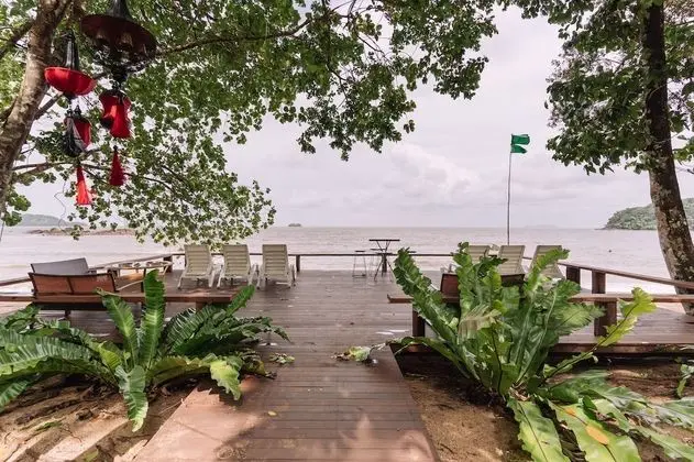 Deluxe Üç Kişilik Oda (Longhouse)