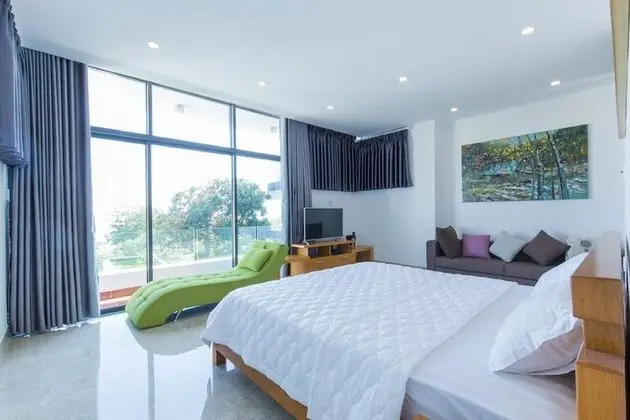 Premier Villa
