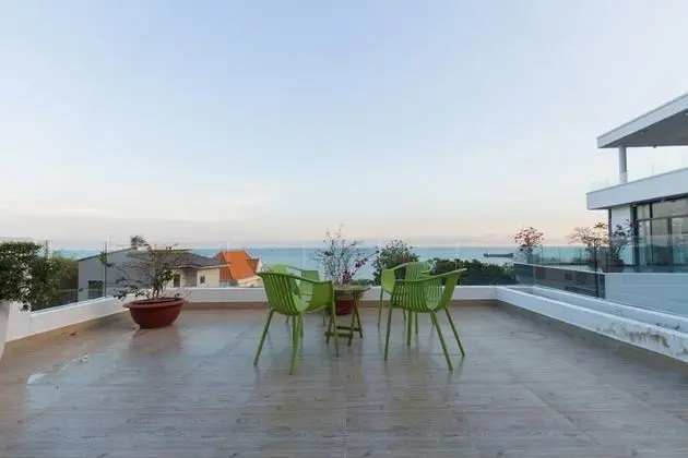 Premier Villa