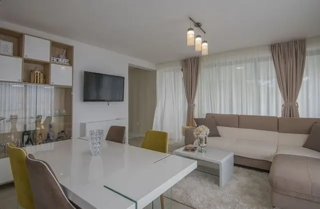 Villa, Kişiye Özel Havuzlu