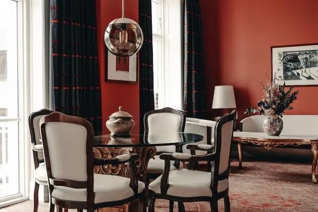 King's Suite