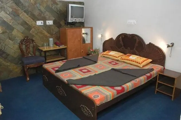 Standard Oda, 1 Çift Kişilik Yatak, Sigara İçilmez