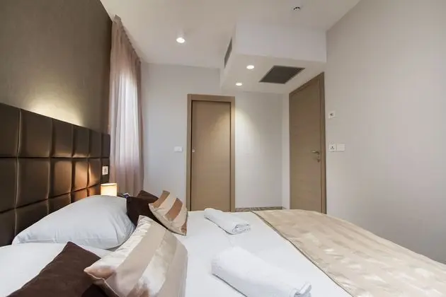 Süit (with Balcony)