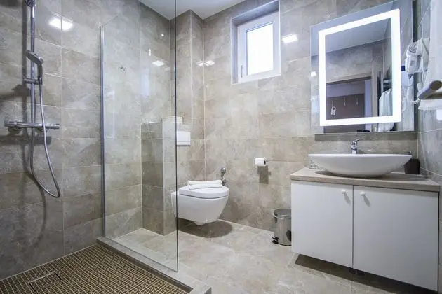 Süit (with Balcony)