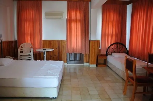 Aile Odası, Deniz Manzaralı, Balkonlu