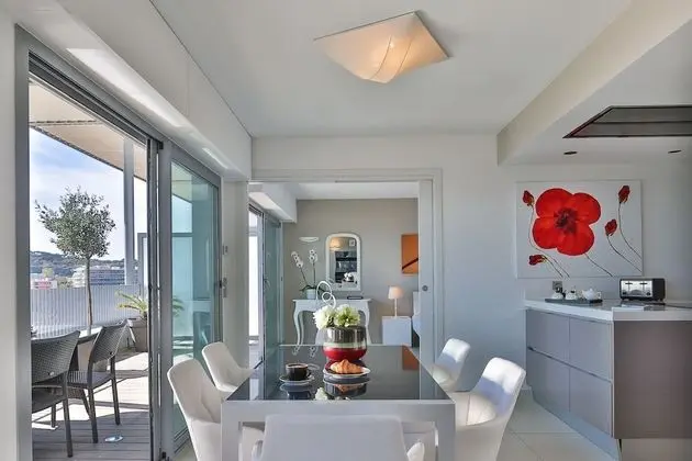 Royal Apart Daire, 2 Yatak Odası, Sıcak Su Küveti, Deniz Manzaralı