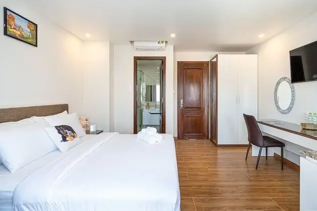 Superior Tek Büyük Yataklı Oda, 1 Büyük (Queen) Boy Yatak, Balkon, Şehir Manzaralı