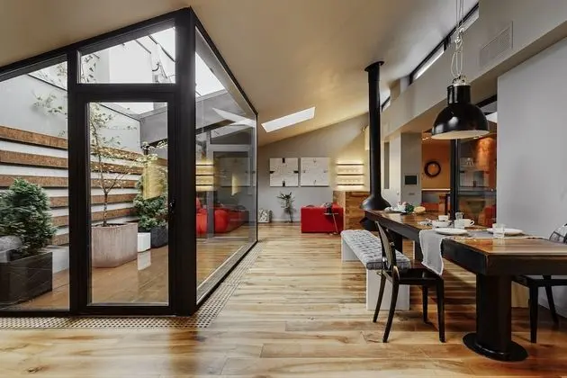 Royal Çatı Katı Süiti (Penthouse)