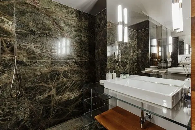 Royal Çatı Katı Süiti (Penthouse)