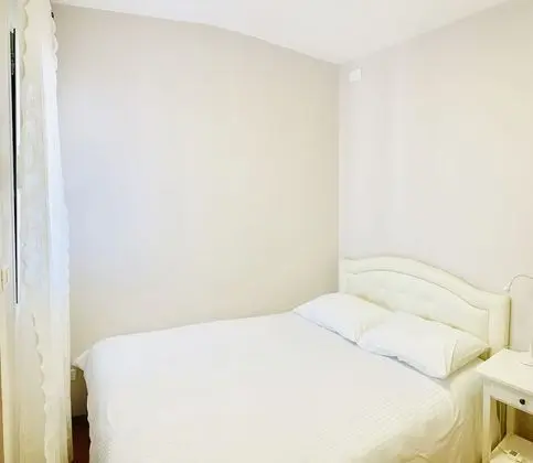 Apart Daire, 2 Yatak Odası, Şehir Manzaralı (Sderot Nitsa 8 )