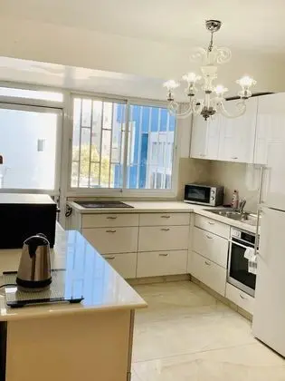 Family Apart Daire, 4 Yatak Odası, Sigara İçilebilir, Denize Bakan
