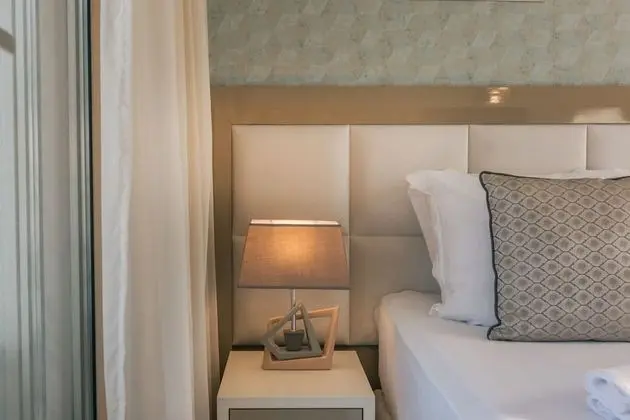 Deluxe Apart Daire, Teras