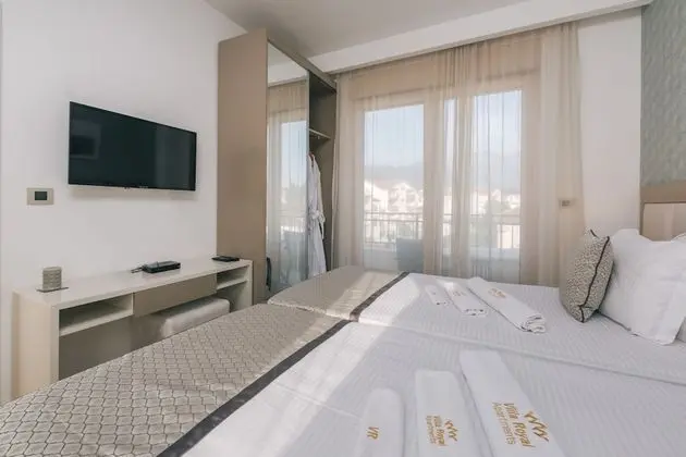 Deluxe Apart Daire, Teras
