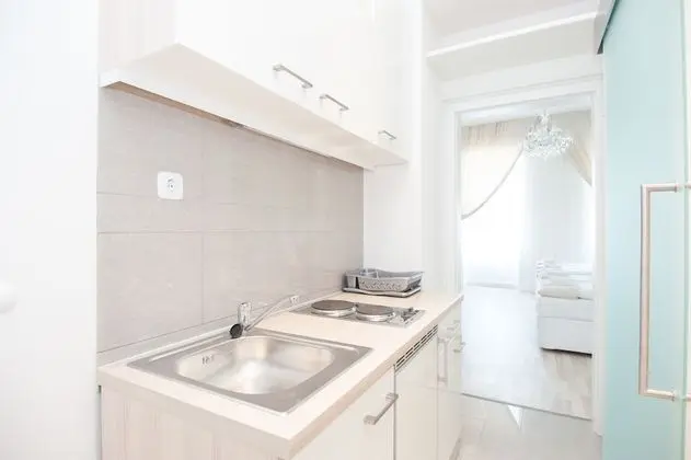 Deluxe Stüdyo, Küçük Mutfak