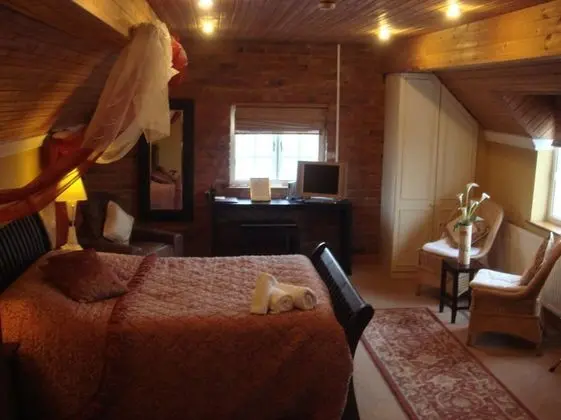 Tek Büyük Yataklı Oda