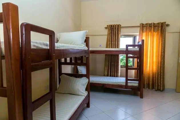 Basic Ortak Ranzalı Oda, Sadece kadınlar için (4 People)